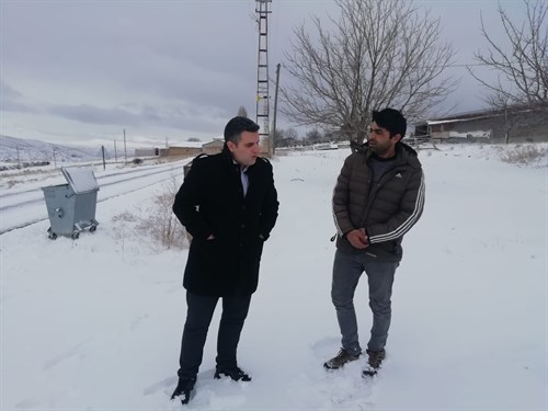 İlçe Kaymakamımız Sayın Fatih AYAZ, Yaşanan Deprem Sonrasında Tüm Mahallelerimizde İncelemelerde bulundu.